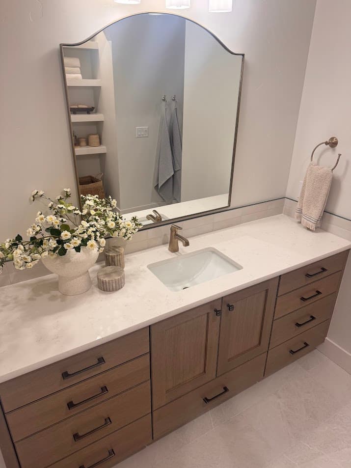 Quartz Vanity with Arched Mirror