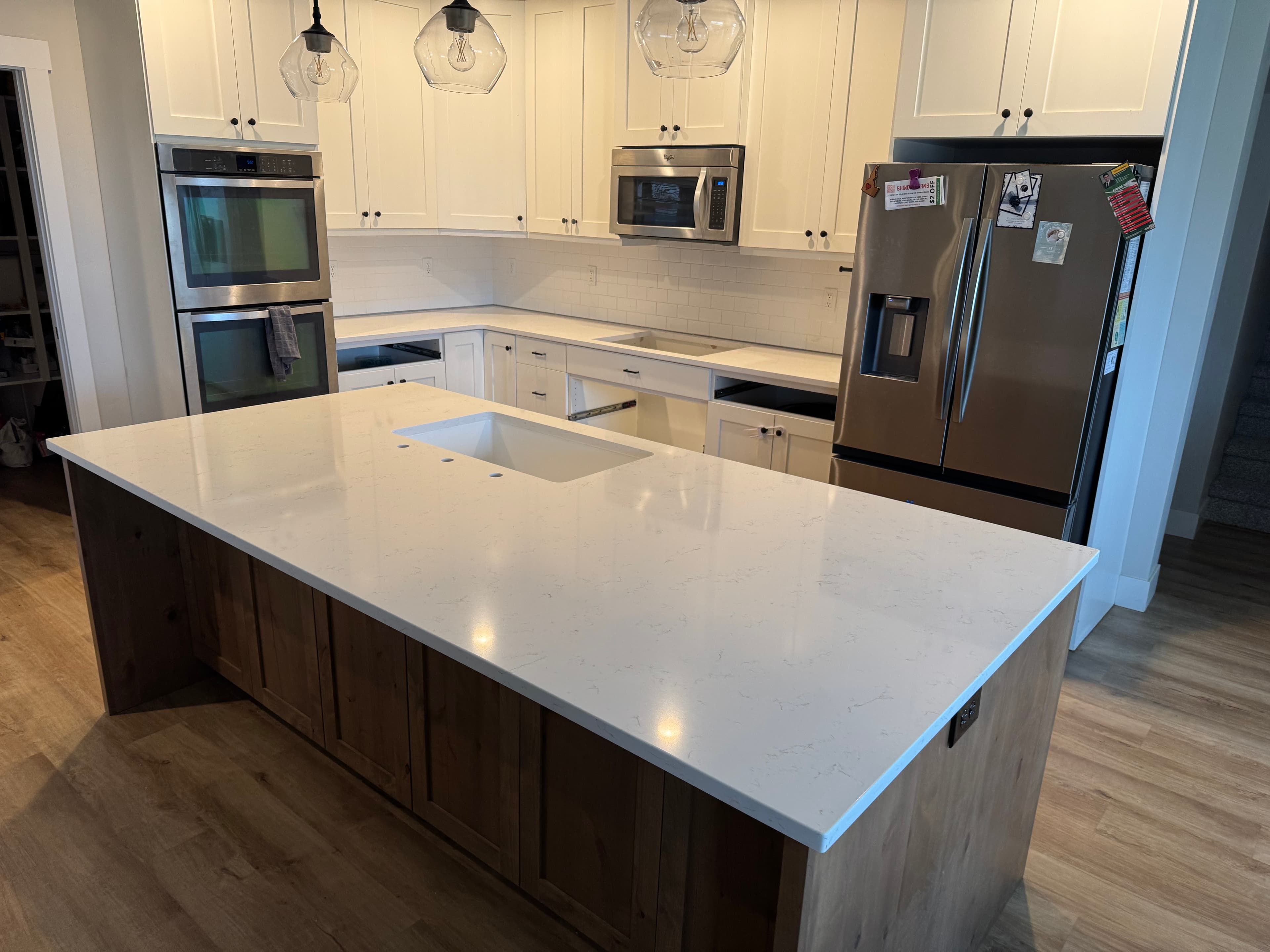 Quartz Island with Pendant Lights